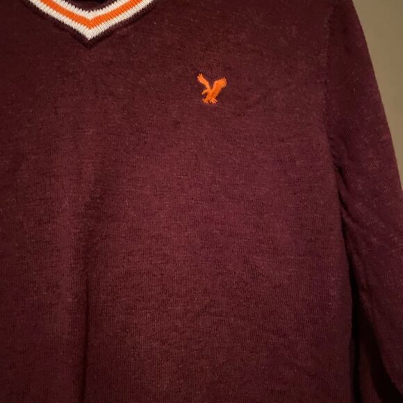 American Eagle V Neck Sweater Embroidered Logo - Picture 3 of 11